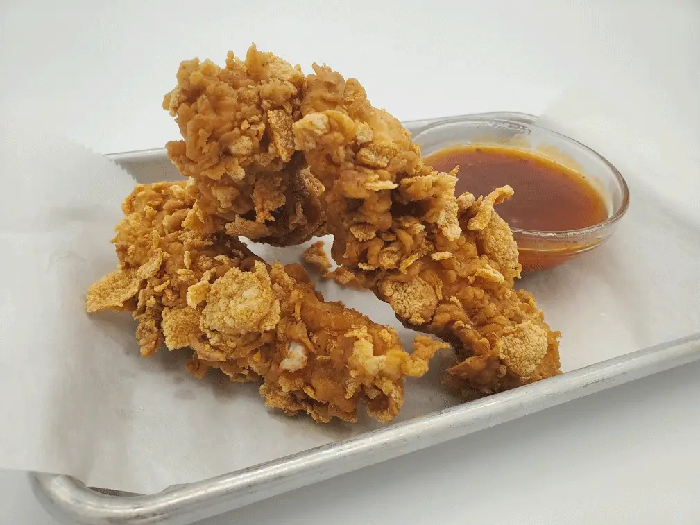 Jr Chicken tender w/ fries